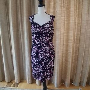White House Black Market Floral Instant Slim Dress